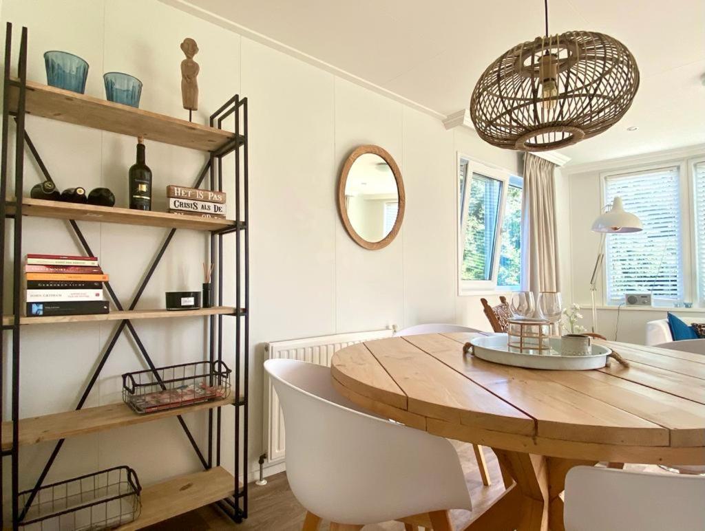 Chalet 'De Lanterfanter' Grou Apartment Exterior foto